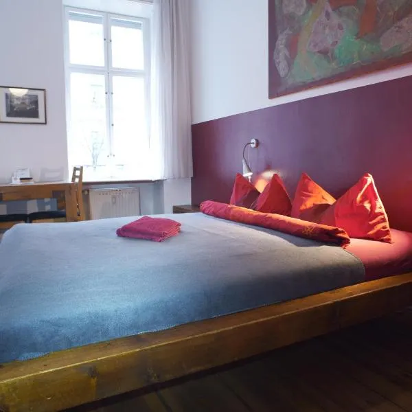 Pension Mädchenkammer, hotel v Berlíne