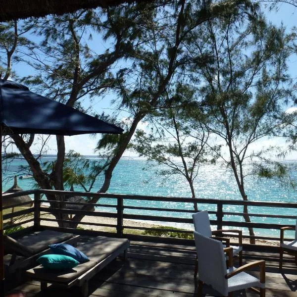 BlueMoon Villa - Authentic, seaside living, hotel em Trou dʼEau Douce
