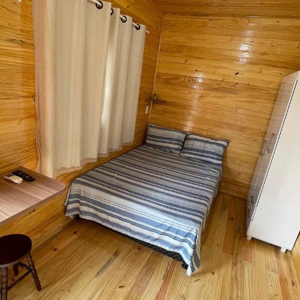 Lindos e novos Chalés na região central de Foz - Foto 2