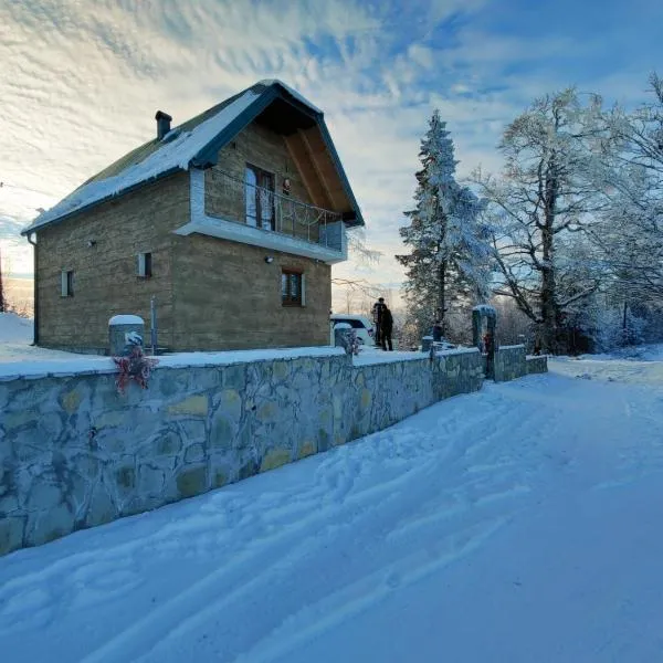 Konak Mara- Komovi, hotel v mestu Andrijevica