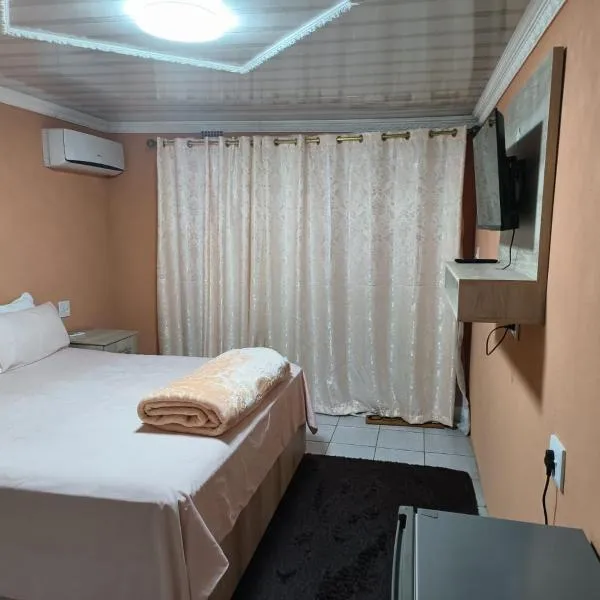 No 12, hotel in Rustenburg