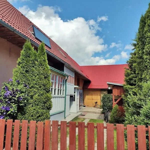 Chalupa u Porubäna: Liptovský Ondrej şehrinde bir otel