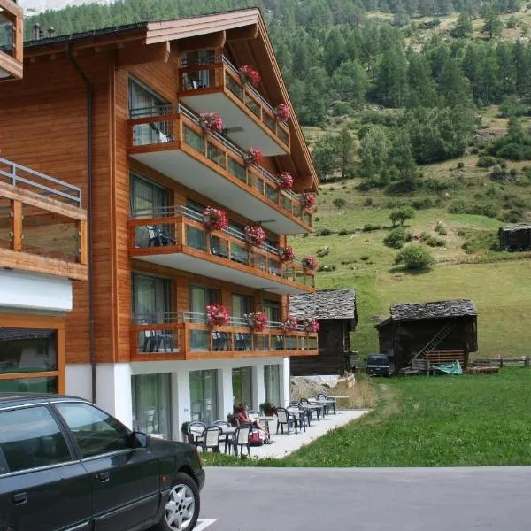 Welcome Hotel Täsch by Täscherhof, hotel v destinaci Täsch