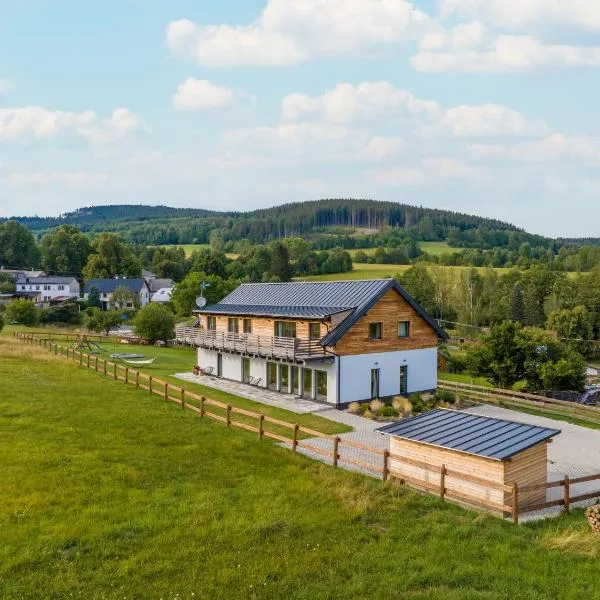 Apartmány Na šumavské louce, hotel ve Stachách