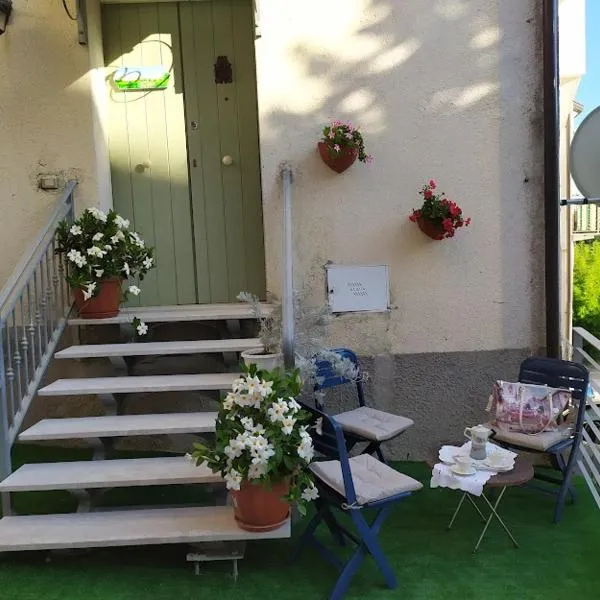 La Petite Maison, hotel Campolattaróban