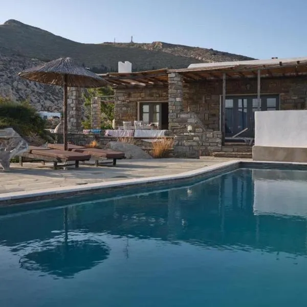 VILLA ALEXANDROS, hotel in Naousa