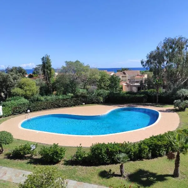 Splendide vue Mer, hotel v destinaci Linguizzetta