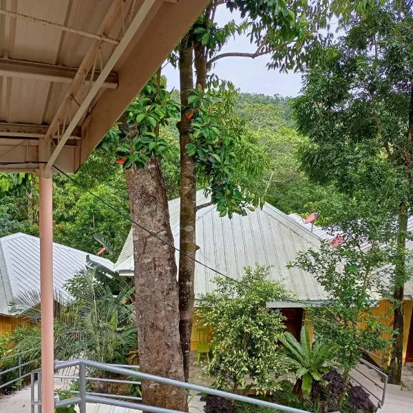 Woodland Inn, hotel v destinaci El Nido