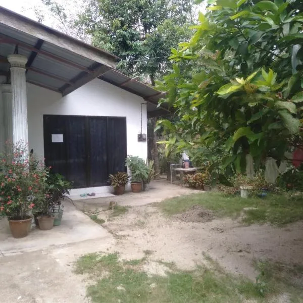 Layya Homestay, hotel en Pasir Mas