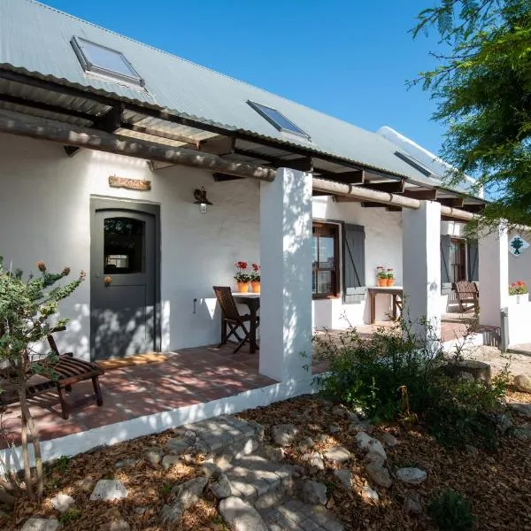 Gonana Studios & Villa, hotel i Paternoster