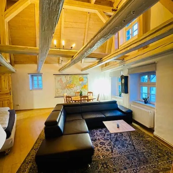 바르레벤에 위치한 호텔 Eine Etage im historischen Gästehaus bei Magdeburg