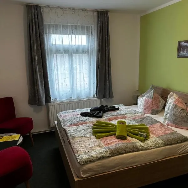 Pension Anni, hotel v destinaci Sanitz