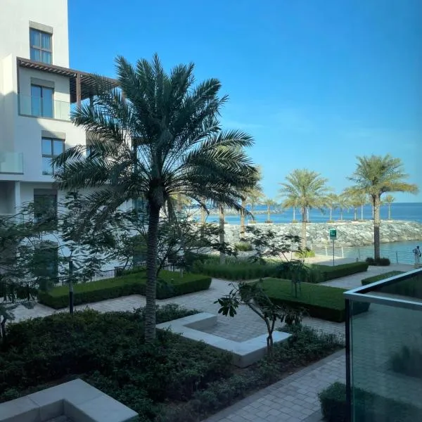 Resort Address Beach Fujairah,3BRoom Resort Address Beach Fujairah,3BRoom, hotel v destinaci Fudžajra