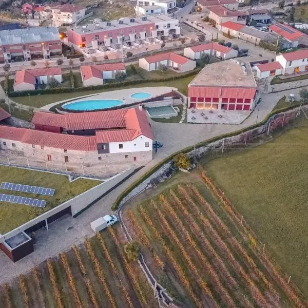 Quinta da Corredoura, Hotel Rural, hotel u gradu Gimarais