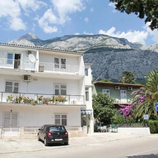 Apartmani Sea Star, hotel in Makarska