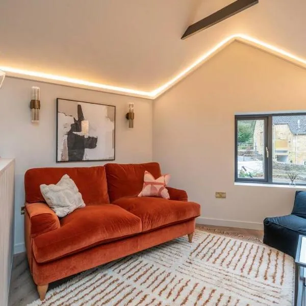 Chic Cotswold Tiny Home - Oddity House、ブロックリーのホテル