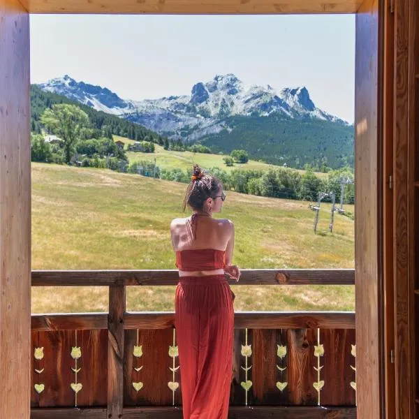 Montana Chalet Hôtel & Spa, хотел в Льо Суз