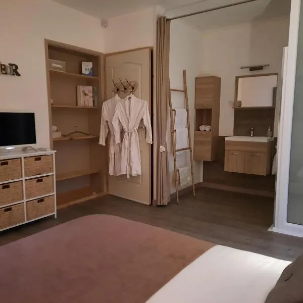 Le Mas Blanc, hotel v Carcassonne