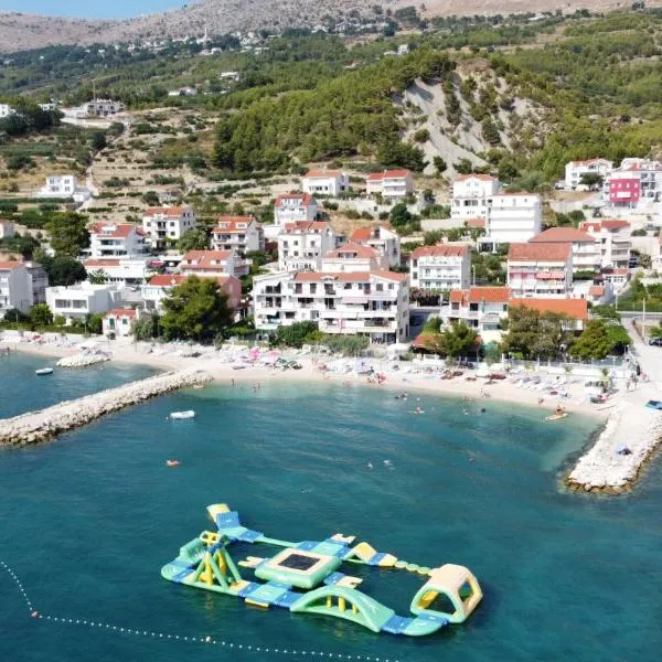 Apartments Ivica, hotel en Podstrana