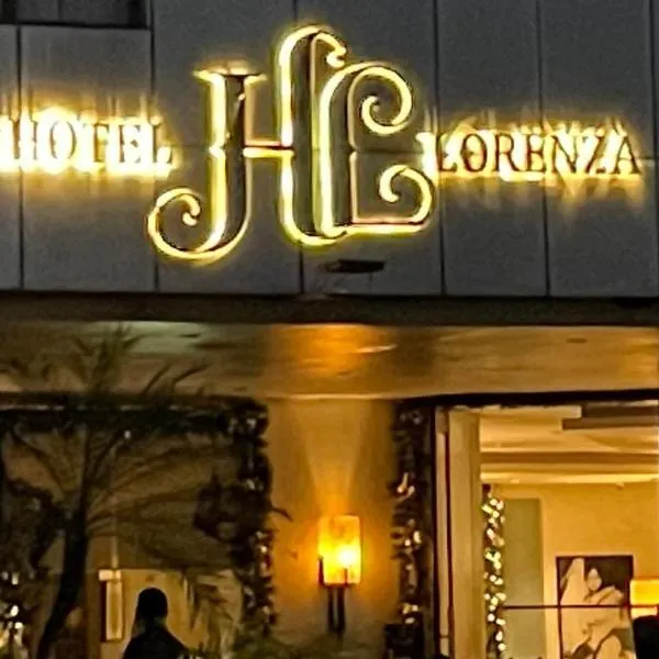 Hotel Lorenza, viešbutis mieste Taklobanas