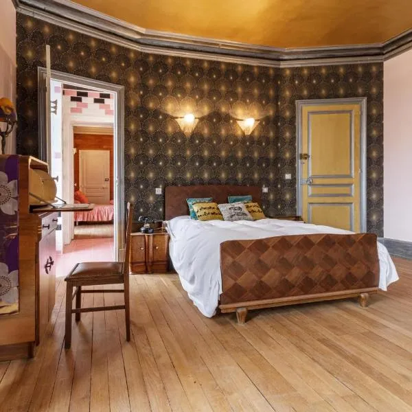 Bonjour Guesthouse, hotel v destinaci Nevers