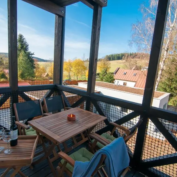 Apartmán U Zlaté břízy Krušné hory - Erzgebirge, hotel v destinaci Horní Blatná