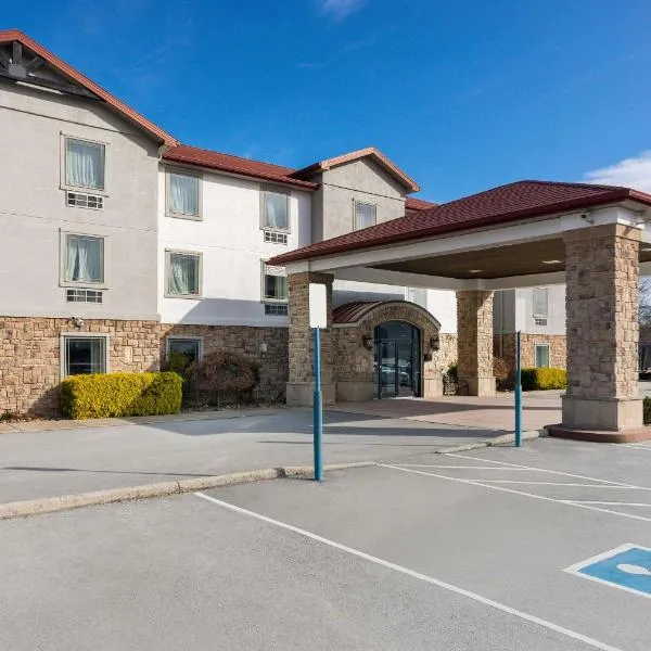 Quality Inn & Suites Monterey, TN - Crossville, TN, hotel di Monterey