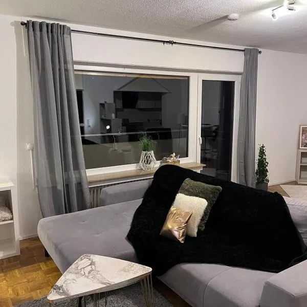 뤼덴샤이트에 위치한 호텔 Zentral gelegenes Apartment - DSL, Küche, Balkon, Parkplatz