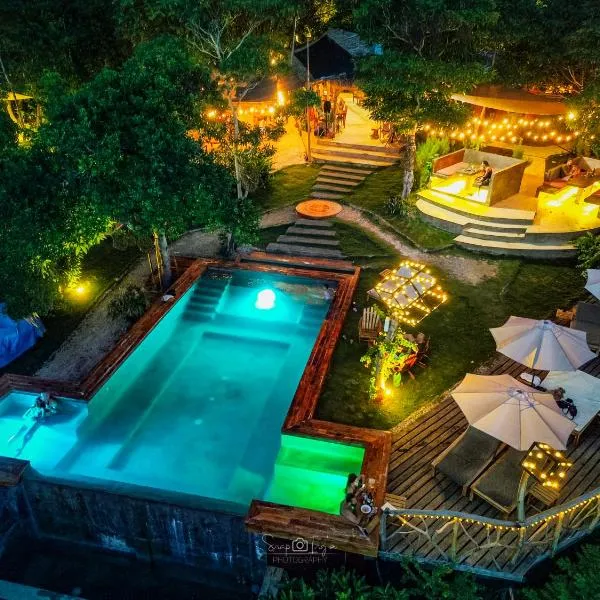 Nakabalo Guesthouse & Restaurant, hotel v destinaci Siquijor