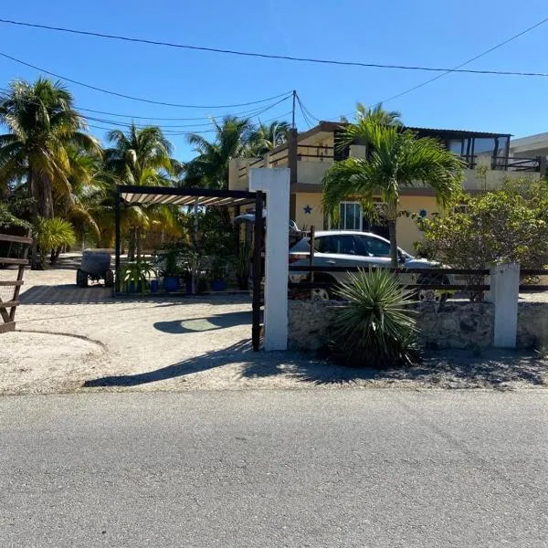 Casa Ibiza Celestun, hotel di Celestún