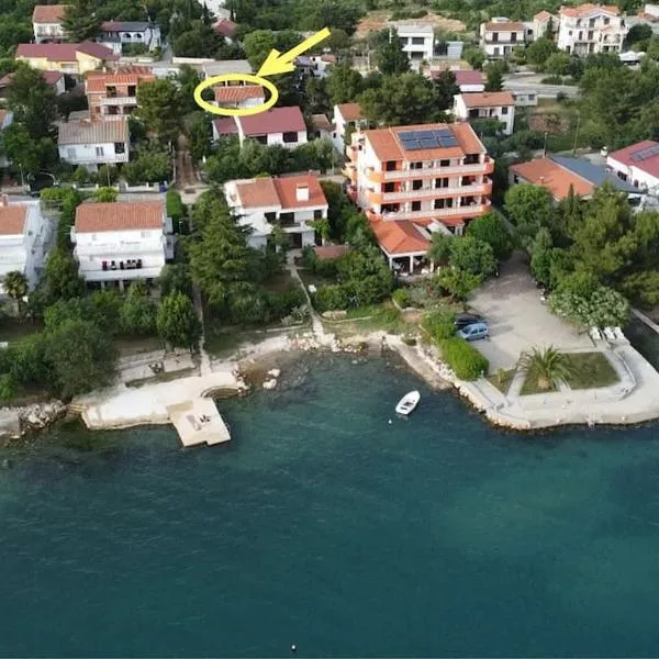 Apartmani Lana, 40 metara do mora, Seline (4+1), hotel v Seline