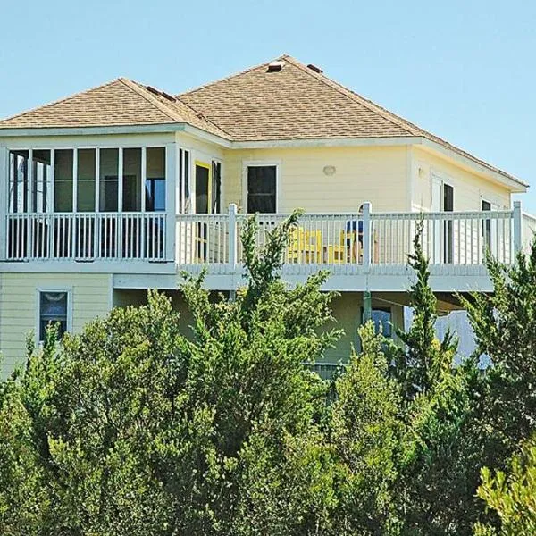 Lake Front Modern Beach House-Hatteras Island, hotel in Salvo