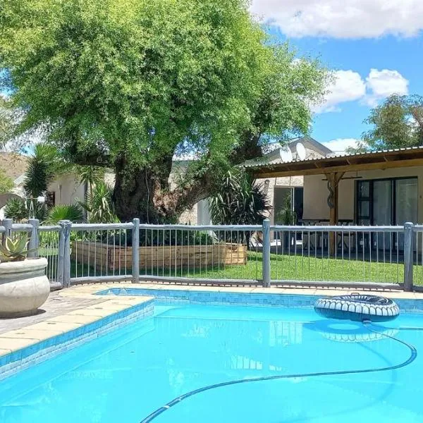 Potties Guesthouse, hotel v destinaci De Aar