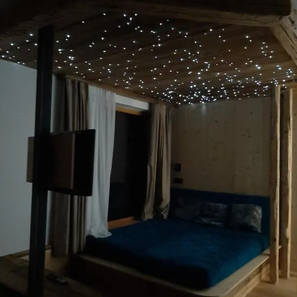 Ladinser Hof Sternenhimmel – hotel w mieście Castelrotto