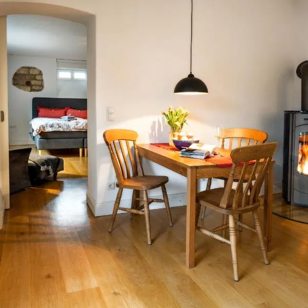 Romantische Ferienwohnung in Jugendstilvilla - Villa del Viento, hotel en Neustadt an der Weinstraße