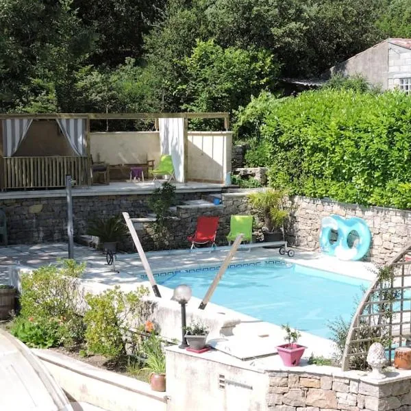 Châteaudouble : appartement au calme, hotel v destinaci Châteaudouble