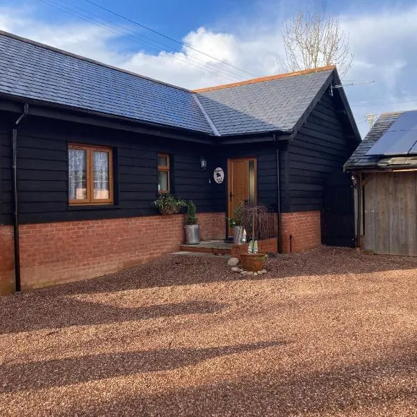 Cozy Gnome Cottage Annex near Sidmouth, hotel en Ottery St Mary