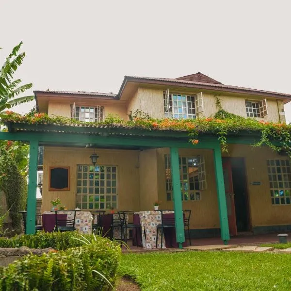 Crest Safari Lodge Bed and Breakfast, hotel en Arusha