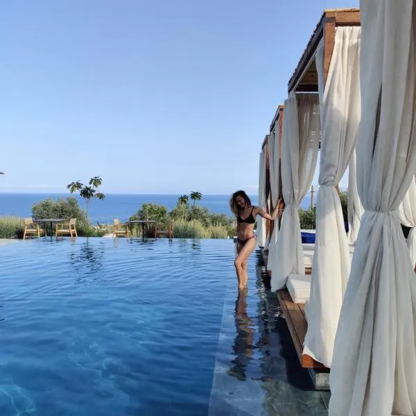 Panorama Apartments updated with infinity pool, hotel v mestu Agios Nikolaos