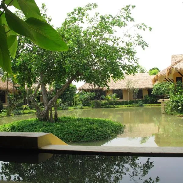 IngNatee Resort, hotel in Ban Bang Khwai (2)