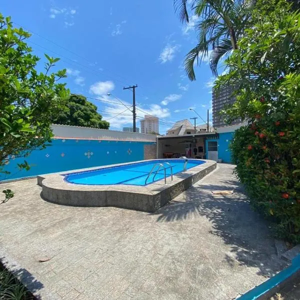 Casa com Piscina Canto do Forte - Praia Grande, ξενοδοχείο σε Πράια Γκράντε