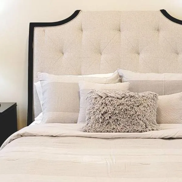 Modern 4 Bed Rooms Jersey City, NJ Easy Access to Manhattan, Hotel in Jersey City