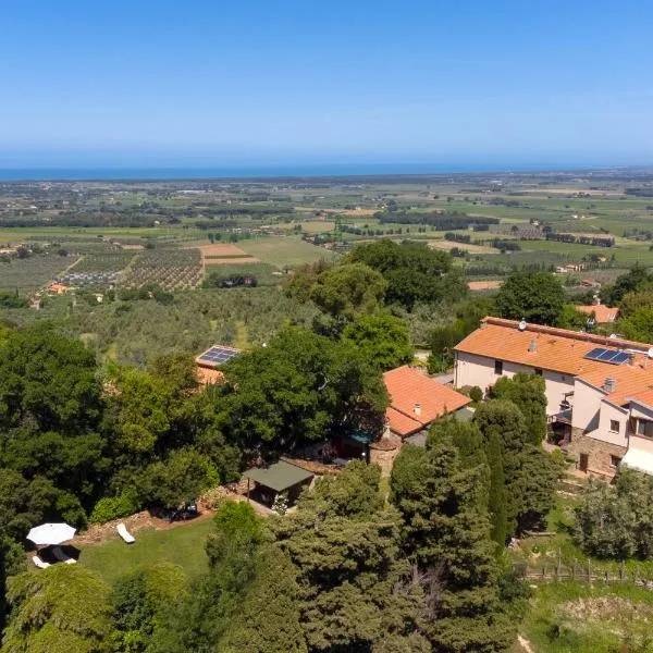 Agriturismo Podere Carducci: Castagneto Carducci'de bir otel