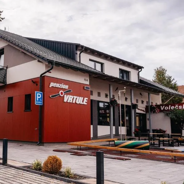 Penzion Vrtule, hotel en Řečany nad Labem