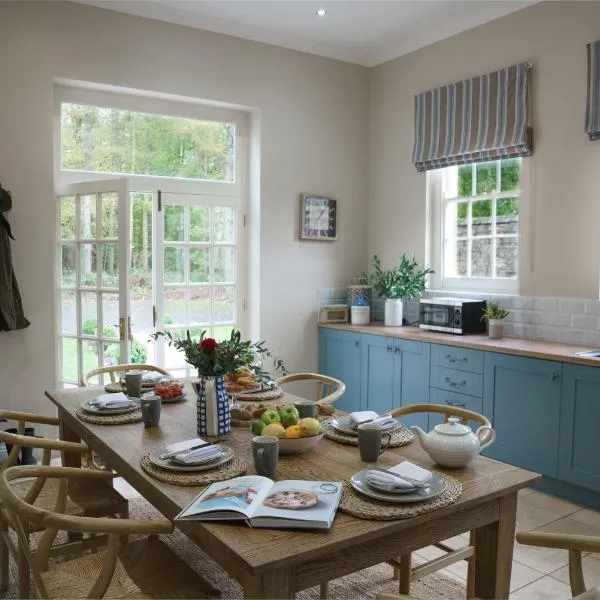Dukeswood Cottage, Wynyard Hall, hotel in Grindon