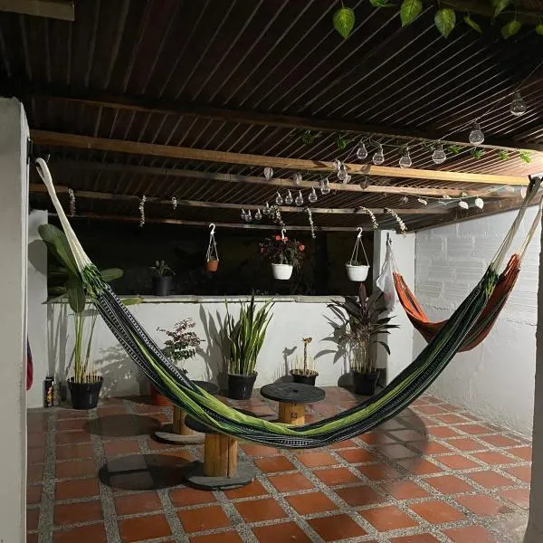Nice Place, hotel em Medellín