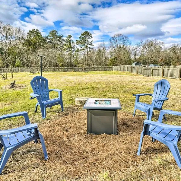 Pet-Friendly Greensboro Vacation Rental!, hotel a Greensboro