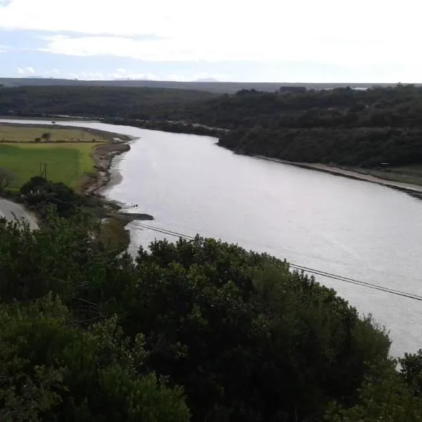 Oppiekop, hotel in Stilbaai-Wes