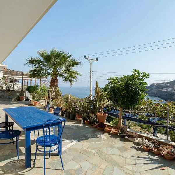 House with majestic sea view, hotel v destinaci Vromopoúsi