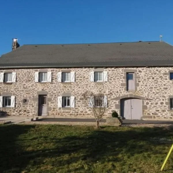 LA MAISON DES HIRONDELLES, hotel em Cussac